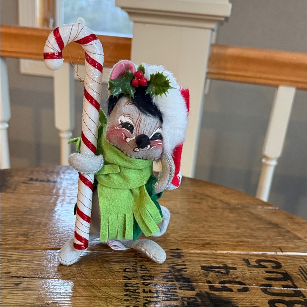 1989 Annalee Vintage Festive Mouse Figurine with Candy Cane